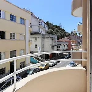 lisbon-apartments-in-anjos.hotels-lisbon-portugal.com/